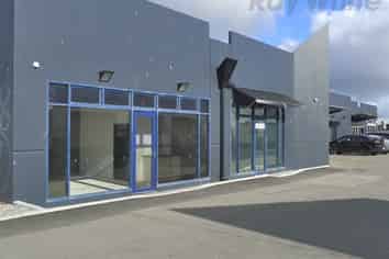 168m2* of Retail in Linwood