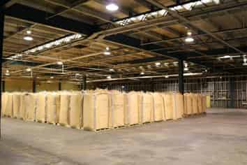 Warehouse 3,100 m2 approx