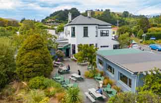 1908 Cafe & Restaurant Freehold & Business