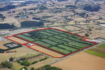 31.5 ha of Industrial zoned land