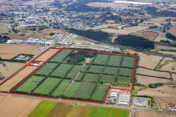31.5 ha of Industrial zoned land