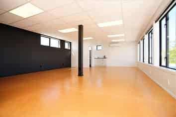 Elevated Workroom Space - 61m2