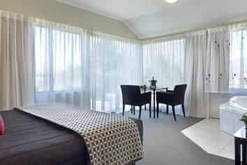 Hurley's of Queenstown