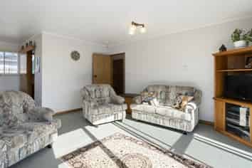 54A Maxwells Line, Awapuni