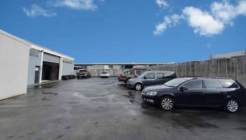 51 & 57 Porana Road, Wairau Valley