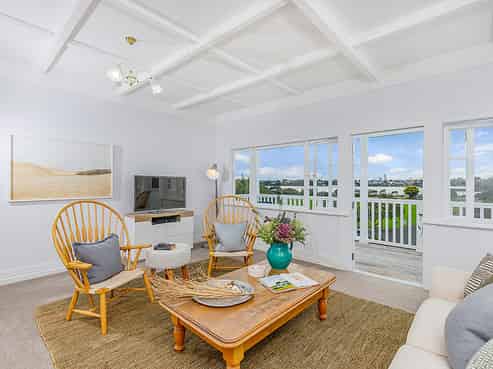 42 Waterview Road, Stanley Point, Devonport