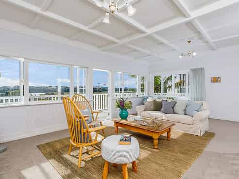 42 Waterview Road, Stanley Point, Devonport