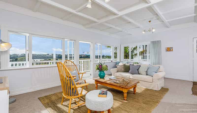 42 Waterview Road, Stanley Point, Devonport