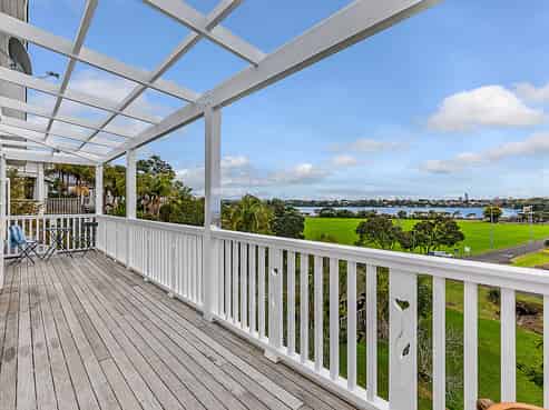 42 Waterview Road, Stanley Point, Devonport