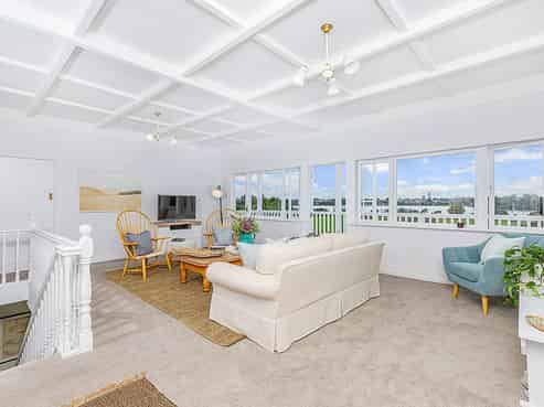 42 Waterview Road, Stanley Point, Devonport