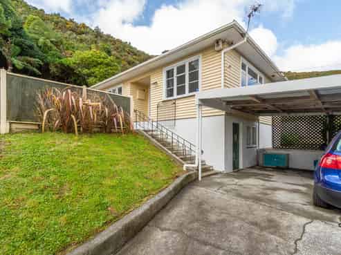 98 Gracefield Road, Gracefield