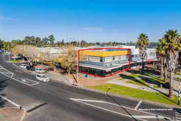 SUPERB CORNER SITE POSITIONING