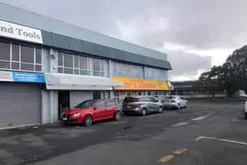 109sqm refurbished office in Manukau