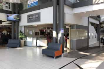 Corner Retail at Royal Oak Shopping Centre!