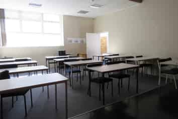 APPROXIMATELY 680M² MULTIPLE LEVEL SPACE FOR LEASE