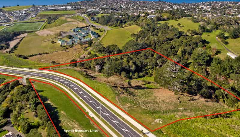 221 Glenvar Road, Long Bay