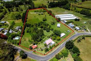 13 SUNNY ACRES FUTURE URBAN - CLOSE TO KUMEU T...