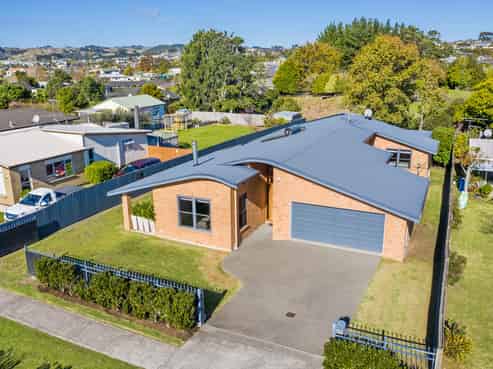71 Third View Avenue, Beachlands