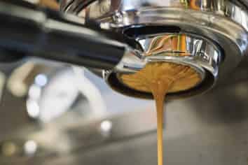 Esquires Cafe - Highly Sought After Location