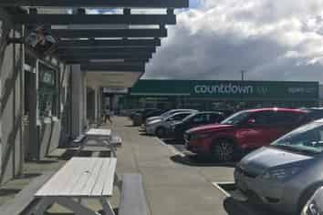 2x 100m2 Tenancies Pohutukawa Coast Shopping Ctr