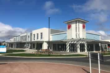 2x 100m2 Tenancies Pohutukawa Coast Shopping Ctr