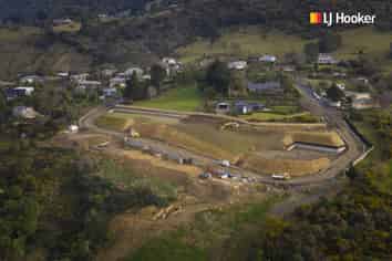 Stage 2 Camden Grove, Maia