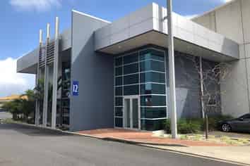 Logistical Hub on Manu Road!