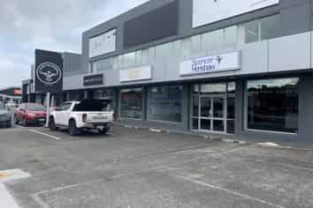 MT ROSKILL RETAIL OR OFFICE