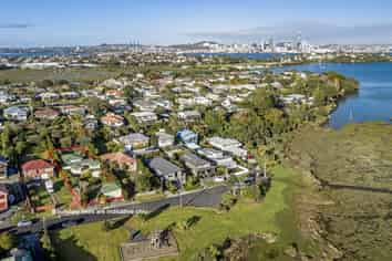 Lot 2/45 Kawerau Ave, Devonport