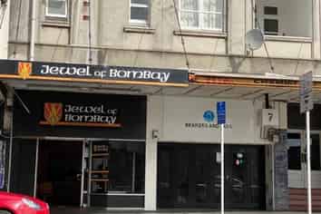 Retail located in busy Grafton area