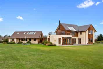 567 Creyke Road, Darfield