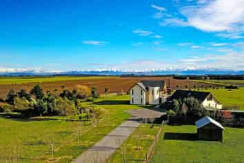 567 Creyke Road, Darfield