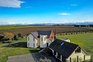 567 Creyke Road, Darfield