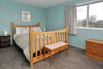 2 Charlesworth Street, Woolston