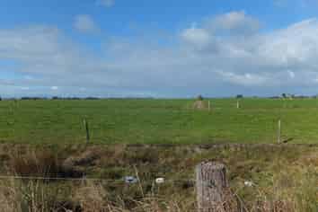 315 Collins Road, Melville