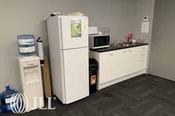 150 m² Serviced Office Space