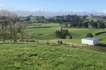 640 Hursthouse Road, Inglewood