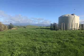 640 Hursthouse Road, Inglewood