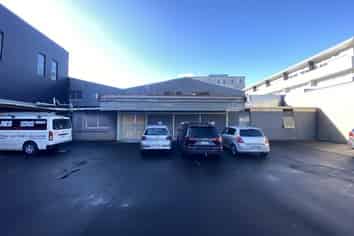 Flexible Newmarket Warehouse