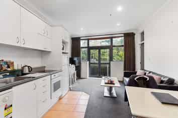 3B/120 The Terrace, Wellington Central