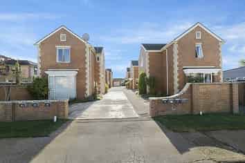 12-14 George Street, Riccarton