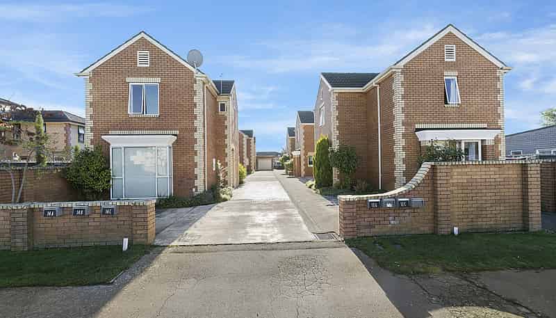 12-14 George Street, Riccarton