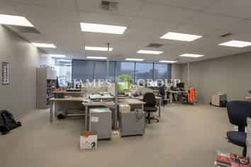 Modern Airport Oaks Office For Sublease!