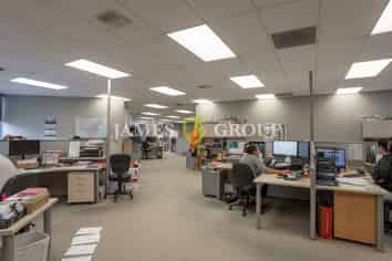 Modern Airport Oaks Office For Sublease!