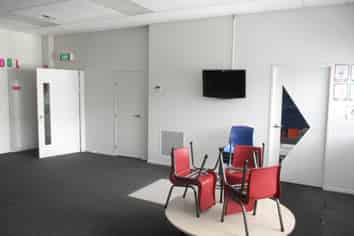 OFFICE FOR MULTIPLE USES