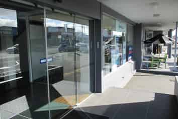 OFFICE FOR MULTIPLE USES