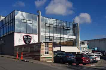 87m2 First Floor Office