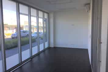 Excellent Incentives – Superb Retail Space