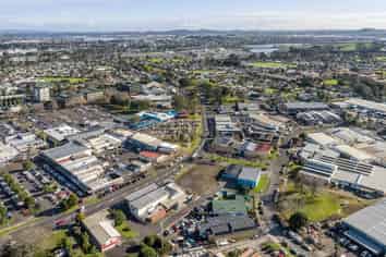 Town centre commercial opportunity