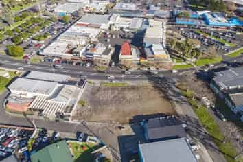 Town centre commercial opportunity